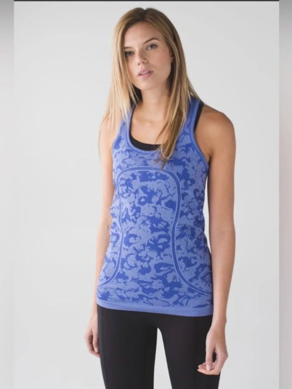 Lululemon Swiftly Tech Racerback Heathered Saphire Blue 10